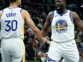 迈博体育 该歇歇了!库里11中2仅9分 队友开挂变队史第三人