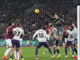 大发体育-劫富济贫 曼联赢曼城阿森纳 给降级区球队送温暖,大发助力你的致富之路!