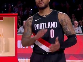 迈博体育:利拉德带伤夺三分大赛第3冠