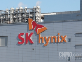 日韩股市集体暴跌 韩国触发熔断 SK海力士跌幅约10%