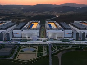 SK海力士量产交付12层HBM4引爆行情 韩国股市强势反弹