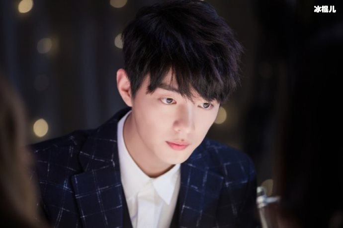 肖战新歌销量破吉尼斯记录，但为何传唱度不高？