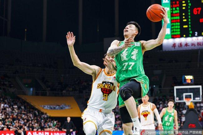 【博狗体育】赵继伟26+10张镇麟21分辽宁胜深圳 贺希宁30分