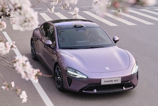 小米SU7推送澎湃OS 1.2.2新版本 新增制动盘除锈功能 小米SU7推送澎湃OS 1.2.2新版本 新增制动盘除锈功能