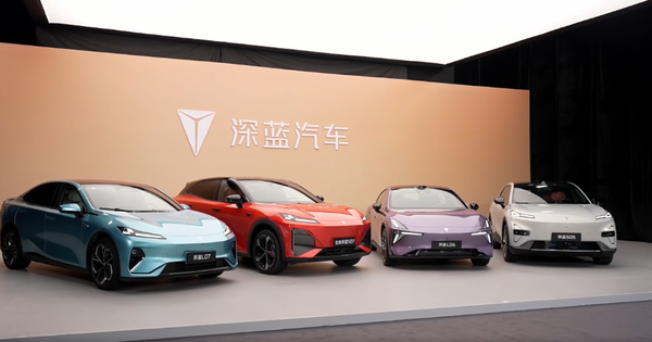 深蓝发布2026新春促销政策 涉及四款车型 补贴上万元 深蓝发布2026新春促销政策 涉及四款车型 补贴上万元